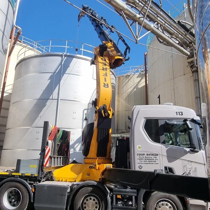 Movimentazione materiale centrale Enel