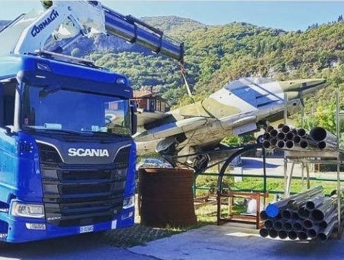 Posizionamento aereo antico - Camion gru Posizionamento aereo antico - Camion gru
