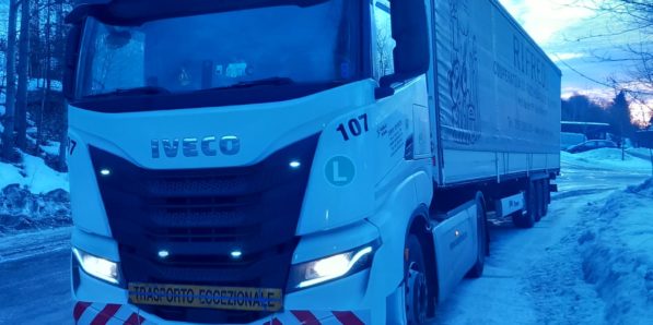 Attraversando la Finlandia - consegna macchinario