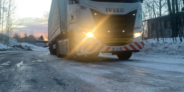 Attraversando la Finlandia - consegna macchinario